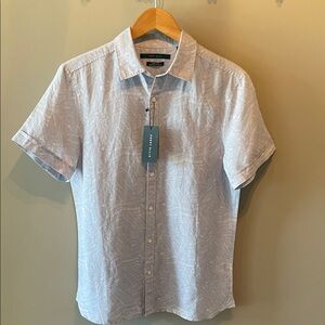 Perry Ellis Blue and White Short Sleeve Linen Blend Button down - Size S